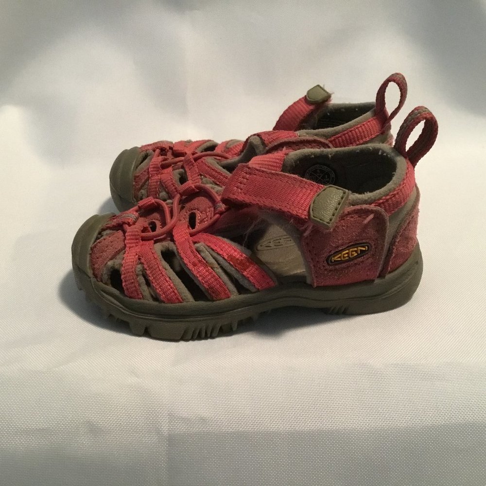 Keen Girl's Whisper Water/Adventure Sandals Pink 5